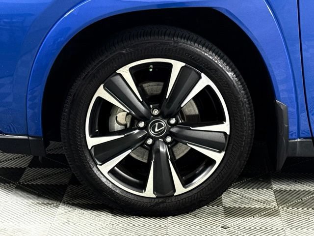 Used 2024 Lexus UX 250h FWD w/ Premium Package image 13
