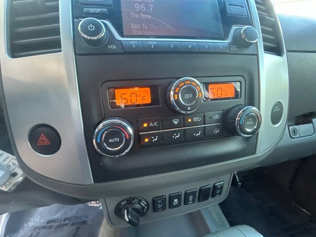 Used 2015 Nissan Frontier SV w/ SV Value Truck Package AWD/4WD image 25
