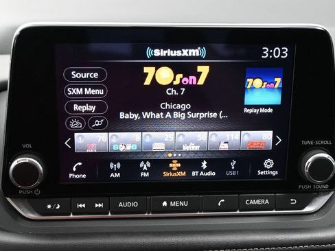 Certified 2025 Nissan Rogue SV FWD image 16