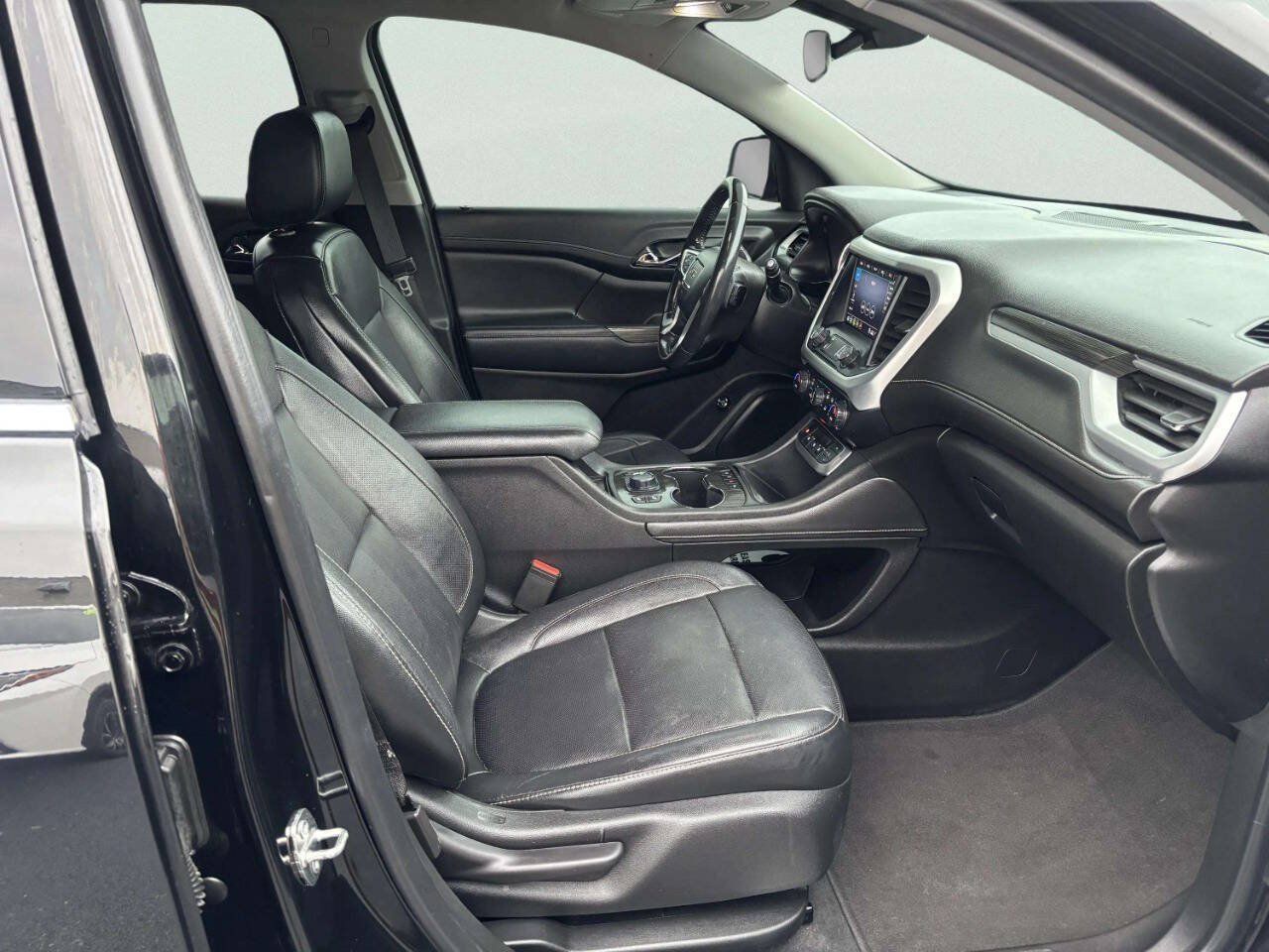 Used 2020 GMC Acadia SLT FWD image 21