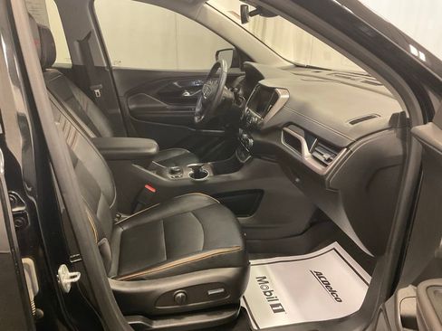 Used 2022 GMC Terrain AT4 w/ Infotainment Package II image 29