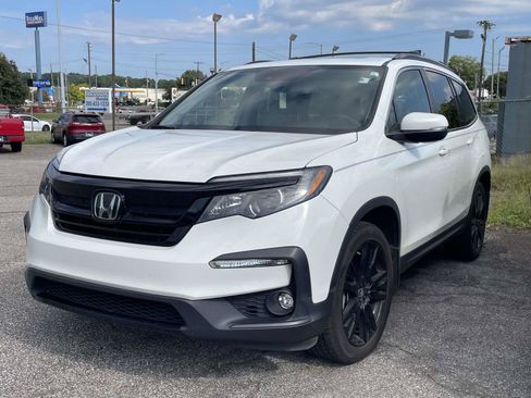 Used 2021 Honda Pilot Special Edition image 3
