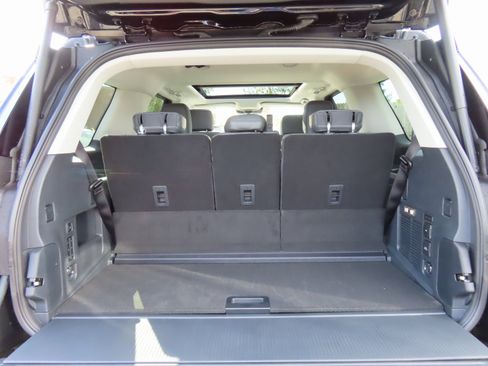 New 2025 Ford Expedition Active image 21