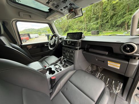 Used 2024 INEOS Grenadier AWD/4WD image 21