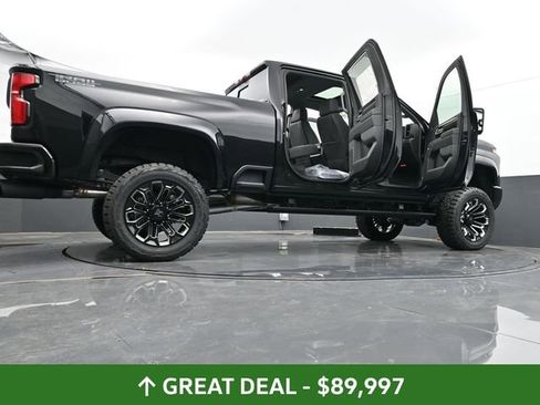 Used 2025 Chevrolet Silverado 2500 LTZ w/ Trail Boss Package image 75