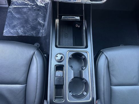 New 2026 Lincoln Corsair Reserve image 15