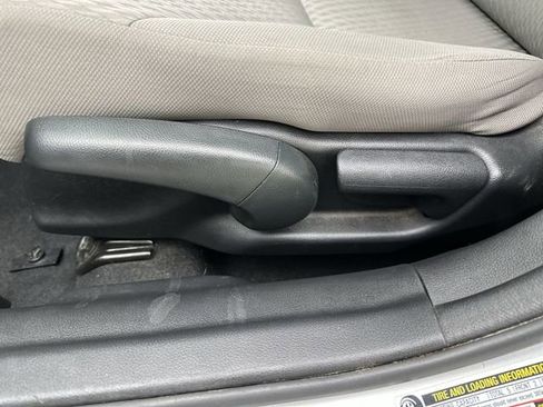 Used 2015 Honda Civic LX image 12