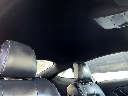 Used 2024 Ford Mustang Premium image 13