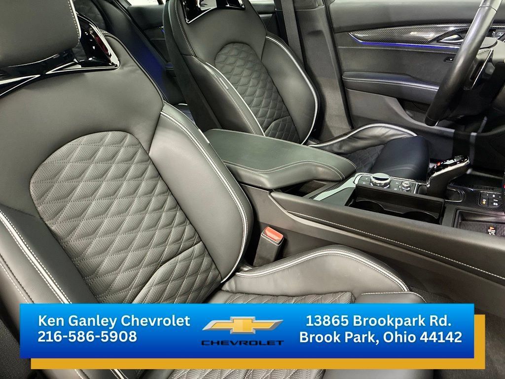 Used 2025 Cadillac CT5 V w/ Technology Package AWD/4WD image 24