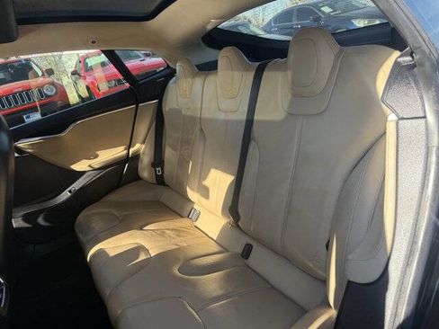 Used 2013 Tesla Model S Base 4dr Liftback (60 kWh) image 18