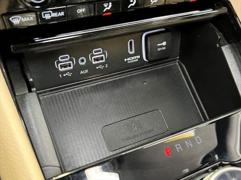 Certified 2023 Jeep Grand Cherokee L Limited w/ Luxury Tech Group II image 54