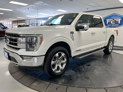 Used 2021 Ford F150 Lariat w/ Equipment Group 502A High AWD/4WD image 4