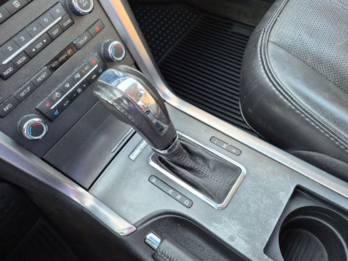Used 2012 Lincoln MKZ FWD image 27