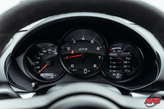Used 2018 Porsche 718 Cayman GTS RWD image 10