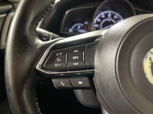 Used 2017 MAZDA MAZDA3 Touring image 26
