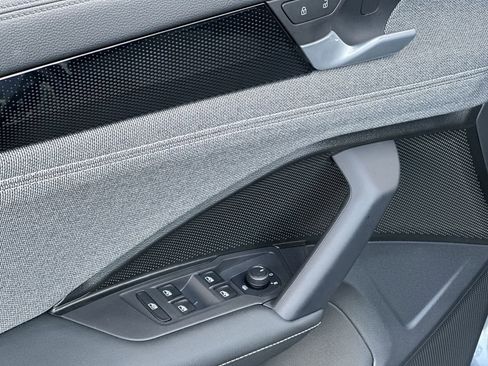 New 2025 Volkswagen Tiguan S image 13