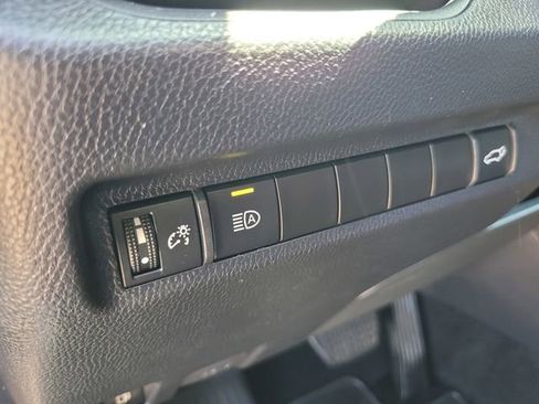 Used 2024 Toyota RAV4 XLE Premium AWD/4WD image 17