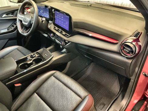 Used 2026 Chevrolet Equinox RS w/ Convenience Package III image 27