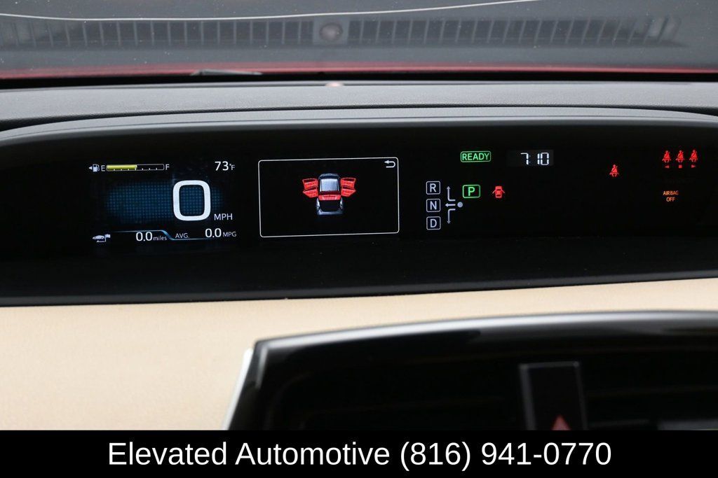 Used 2018 Toyota Prius One FWD image 16