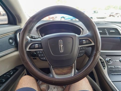 Used 2020 Lincoln Nautilus Reserve w/ Equipment Group 201A FWD image 24