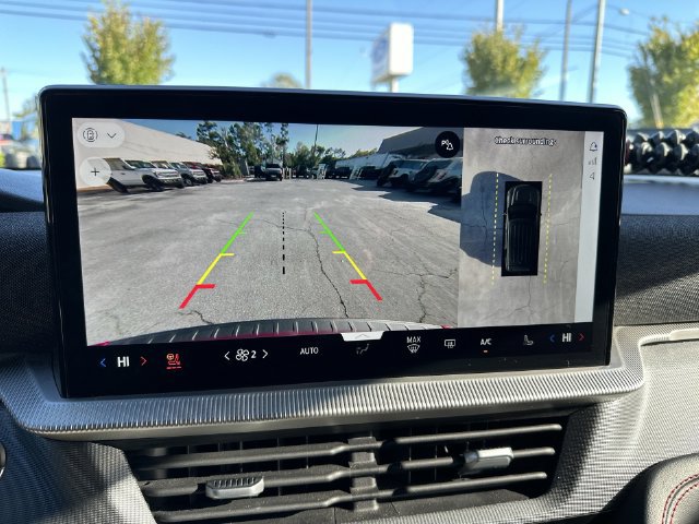 Certified 2025 Ford Explorer ST-Line w/ Premium Package RWD image 18