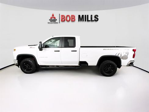 Used 2021 Chevrolet Silverado 2500 W/T image 4