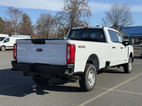 New 2025 Ford F250 XL image 2