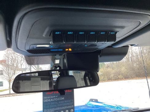 New 2025 Ford Bronco Badlands image 30