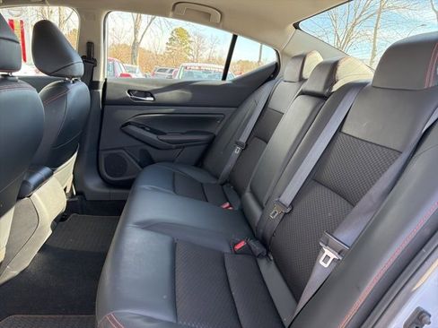 Used 2024 Nissan Altima 2.5 SR image 23