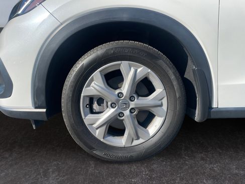 Used 2023 Honda HR-V LX image 14