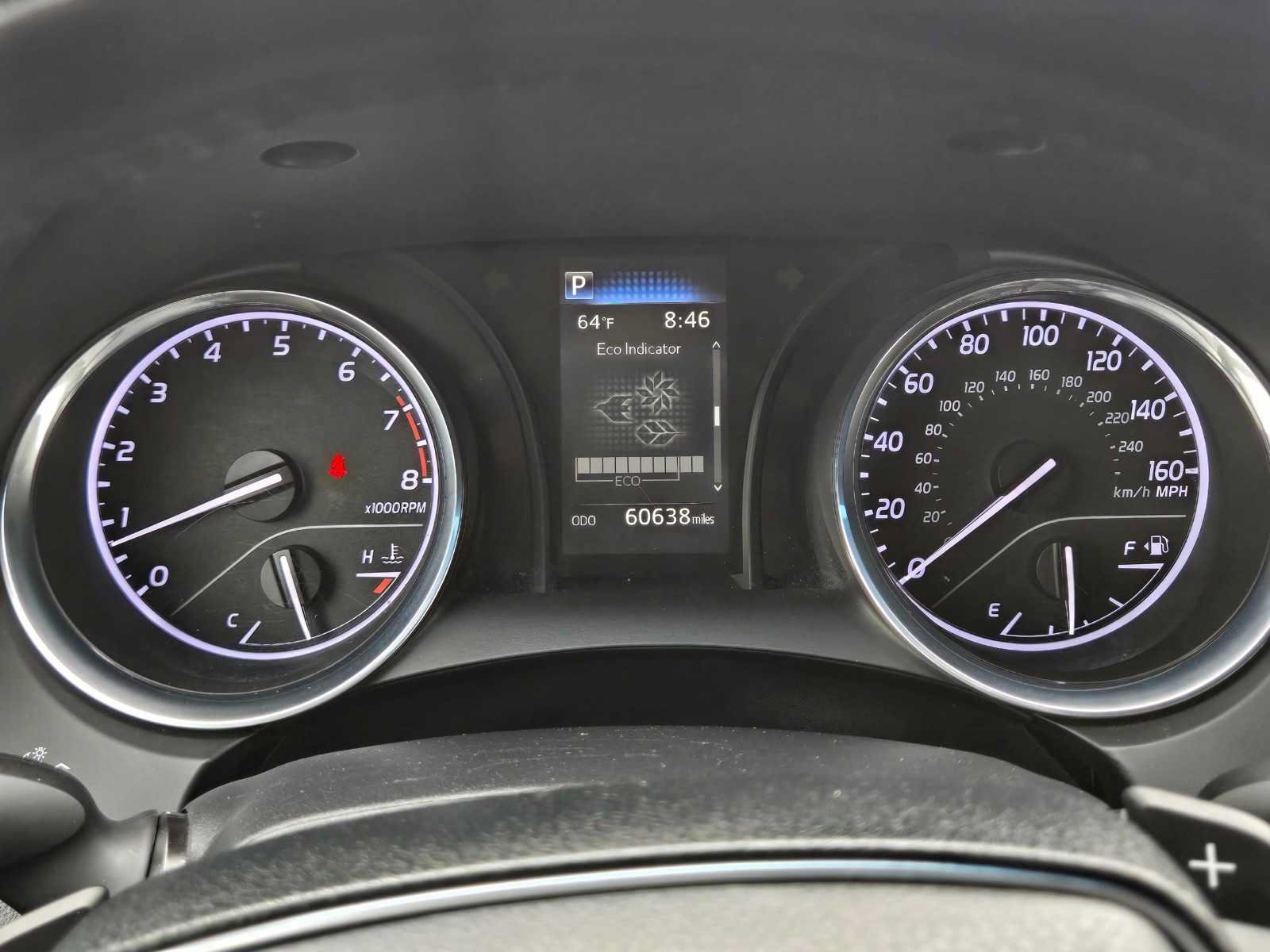 Used 2020 Toyota Camry SE FWD image 18