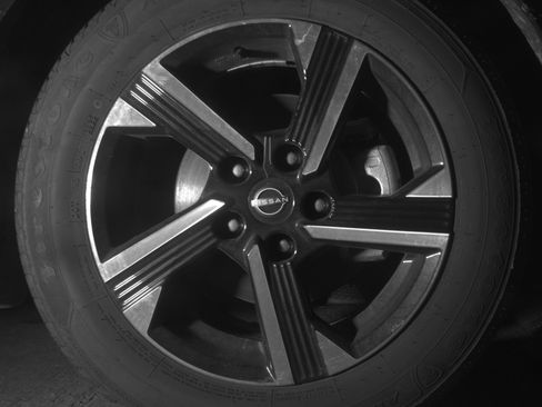 Used 2025 Nissan Sentra SV FWD image 13