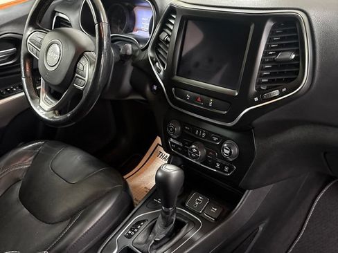 Used 2021 Jeep Cherokee Latitude Lux 80th Anniv w/ Quick Order Package 26U 80TH AWD/4WD image 26