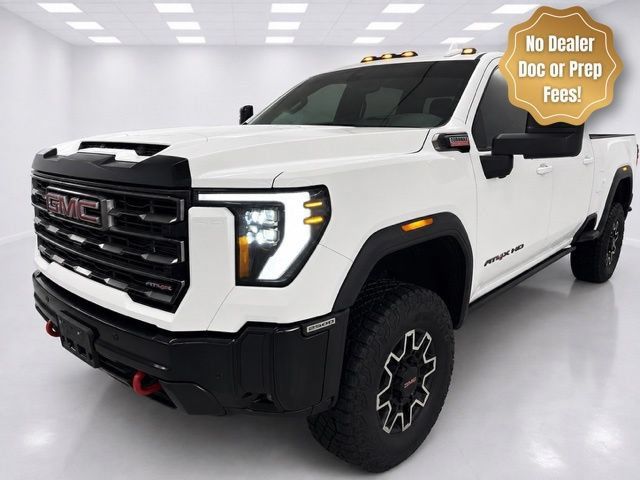 Used 2025 GMC Sierra 2500 AT4X AWD/4WD image 3