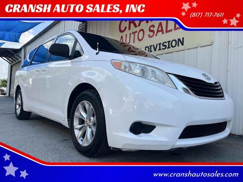 Used 2014 Toyota Sienna LE image 21