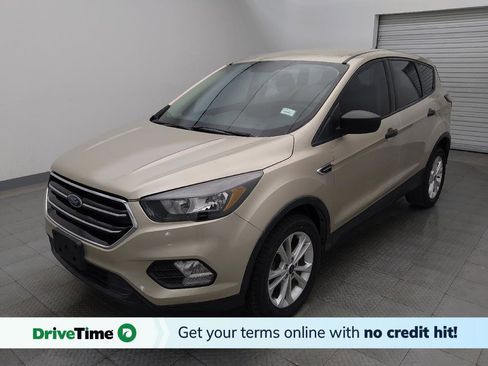Used 2018 Ford Escape S image 1