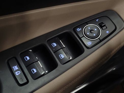 Used 2019 Hyundai Santa Fe SEL image 27