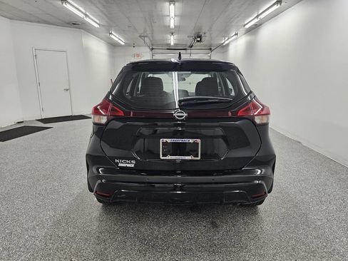 Used 2025 Nissan Kicks Play S FWD image 6