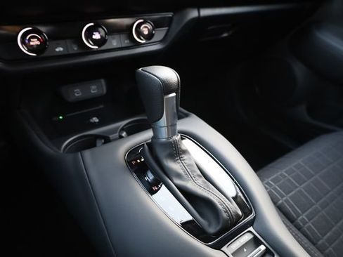 New 2026 Honda HR-V LX image 21