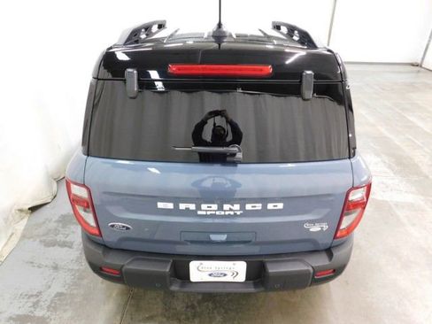 New 2025 Ford Bronco Sport Outer Banks w/ Outer Banks Tech Package+ AWD/4WD image 4