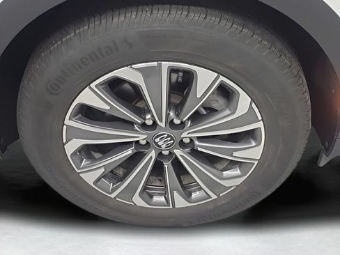 Used 2024 Buick Envision Preferred AWD/4WD image 40