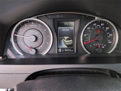 Used 2015 Toyota Camry XSE w/ Moonroof Package image 21