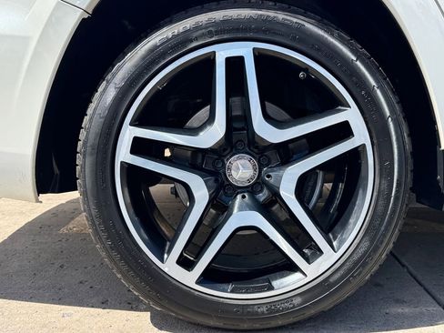 Used 2017 Mercedes-Benz GLS 550 4MATIC w/ Driver Assistance Package image 12