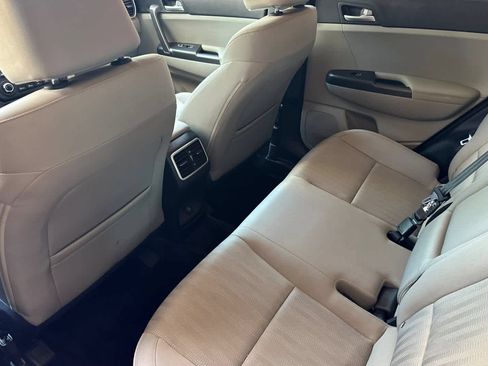 Used 2022 Kia Sportage LX FWD image 4