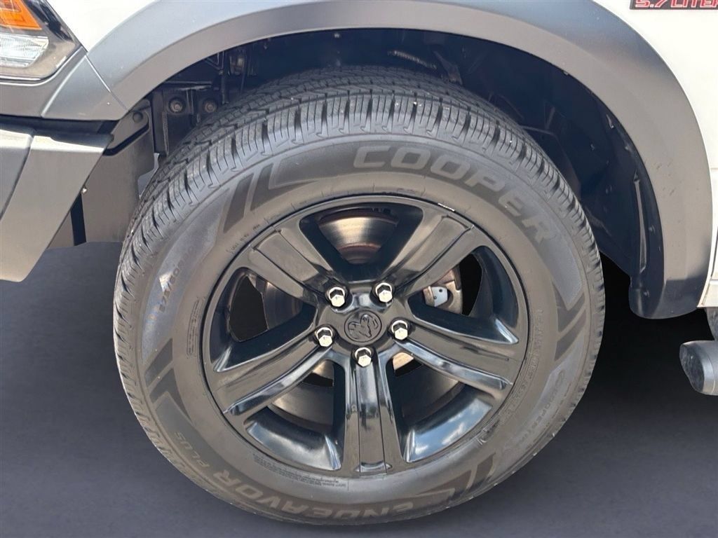 Used 2023 RAM 1500 Warlock AWD/4WD image 9