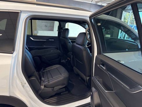 New 2026 GMC Acadia Elevation w/ Elevation Premium Package image 14