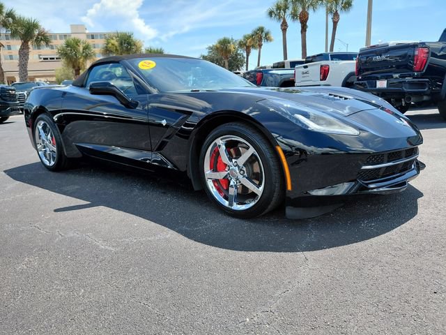Used 2014 Chevrolet Corvette Stingray Convertible w/ 3LT Preferred Equipment Group RWD image 2
