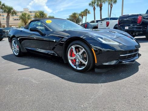 Used 2014 Chevrolet Corvette Stingray Convertible w/ 3LT Preferred Equipment Group RWD image 2