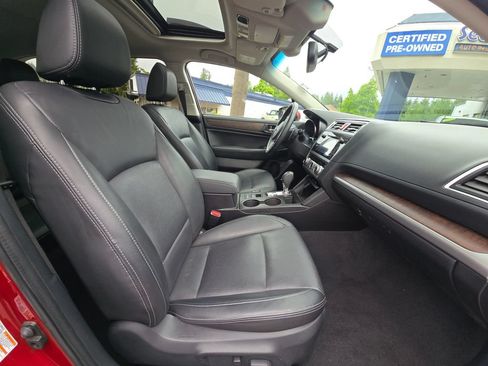 Used 2015 Subaru Outback 2.5i Limited AWD/4WD image 11
