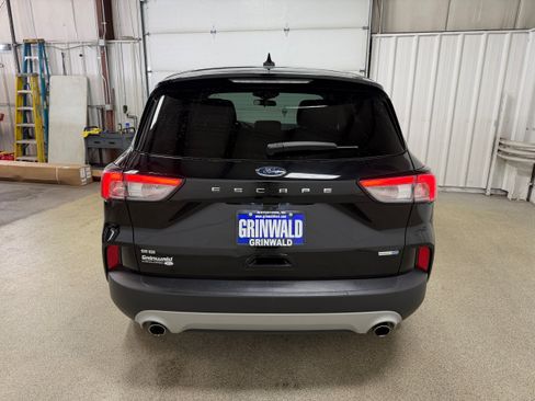Certified 2020 Ford Escape SE AWD/4WD image 25